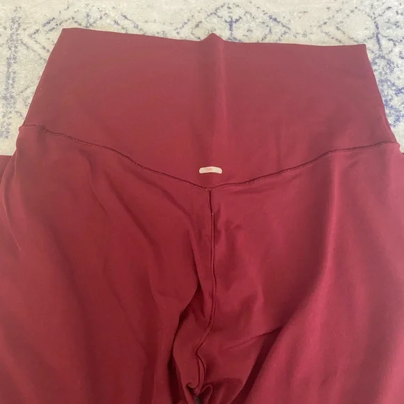 Aerie Maroon Leggings - Picture 2 of 5